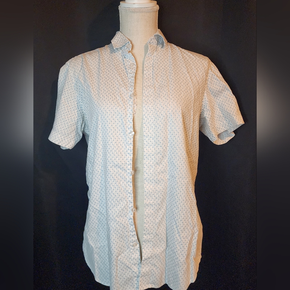 Calvin Klein Size Small White With Blue CK Design Button Up